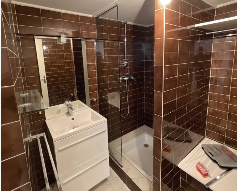 Devis pour un pare douche sur mesure à Nice